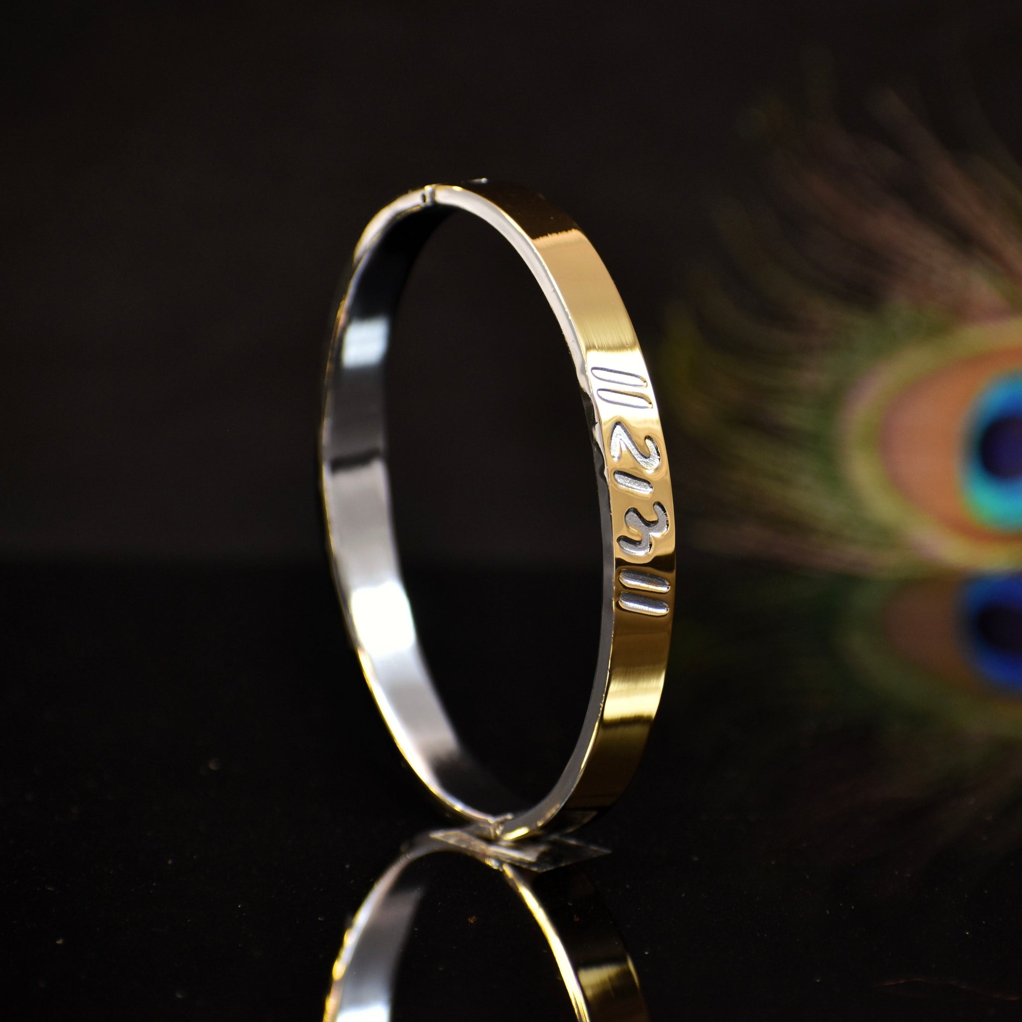 Shree Ram Divine Kada – Gold Aura