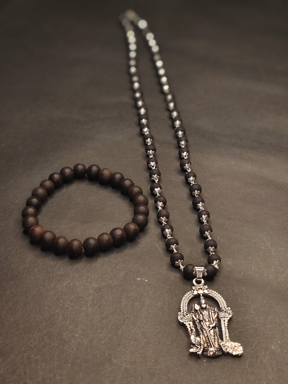 Murugan's Karungali Blessings – Karungali Mala with Lord Murugan Locket + Karungali Malai Black Ebony Mala